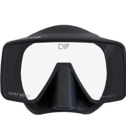 HIGHLAND DARK WATER MASK